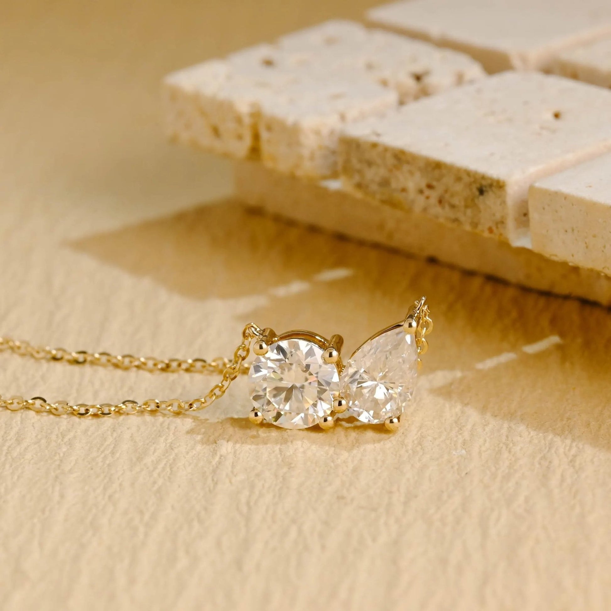 0.8 carat lab grown diamond necklace for couples, set in 10k gold chain