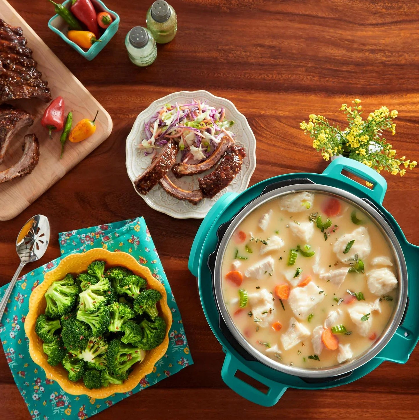 The Pioneer Woman Sweet Rose 6-Quart Instant Pot Duo