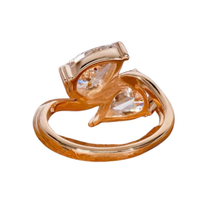 2 carat pear diamond ring, lab grown and sustainable, ideal for proposals