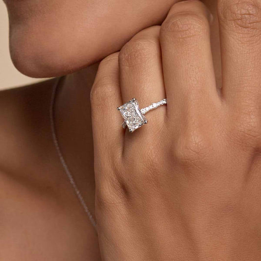 Radiant Cut Engagement Rings(1.0ct.) In 14K Gold Lab Diamond