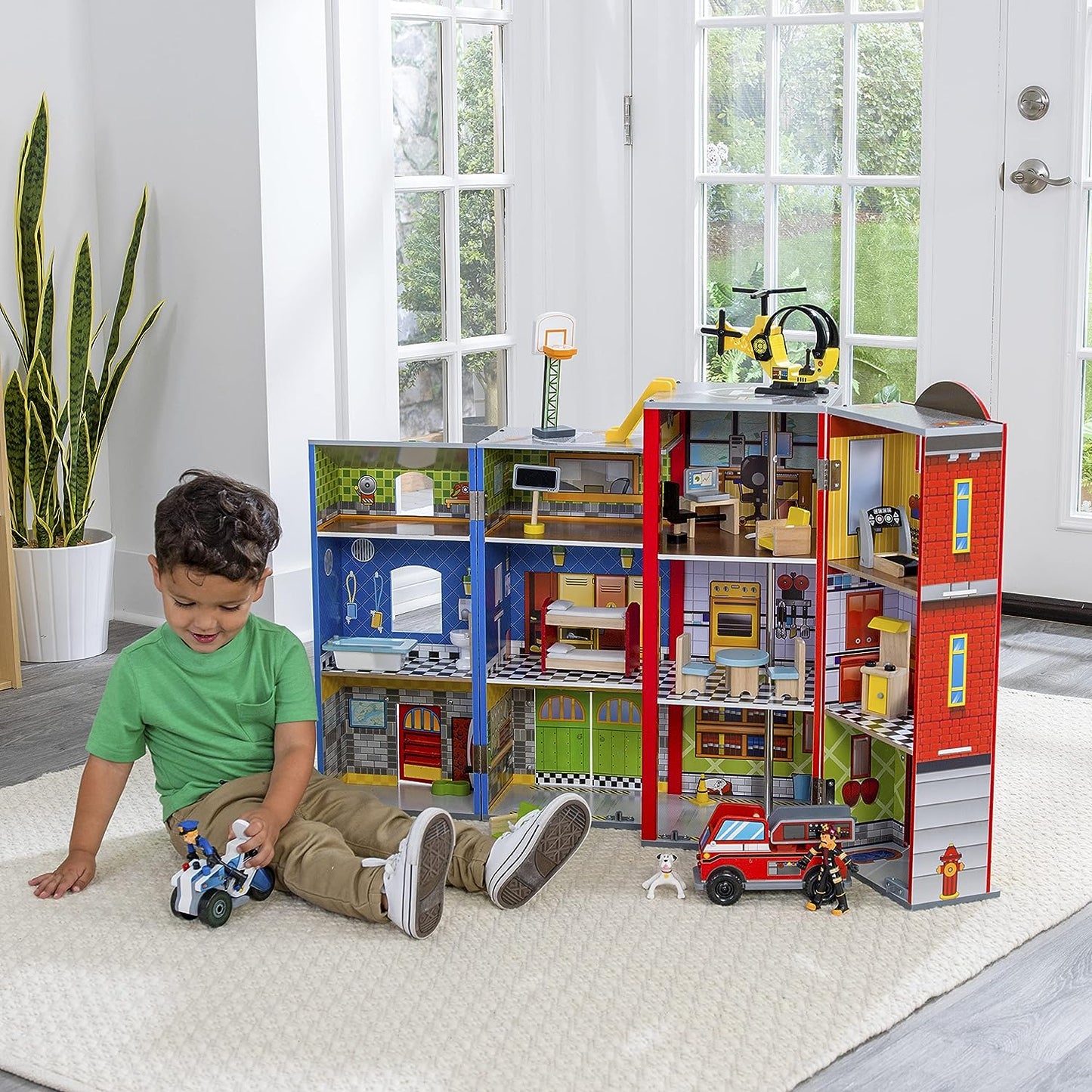 Wooden play set, 3 levels, with 26 accessories, folds for storage