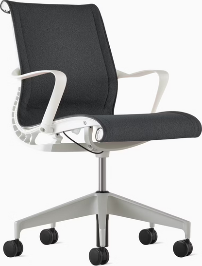 Setu Chair, With Arms