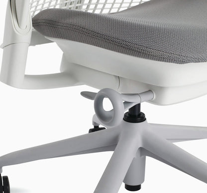 Sayl Chair